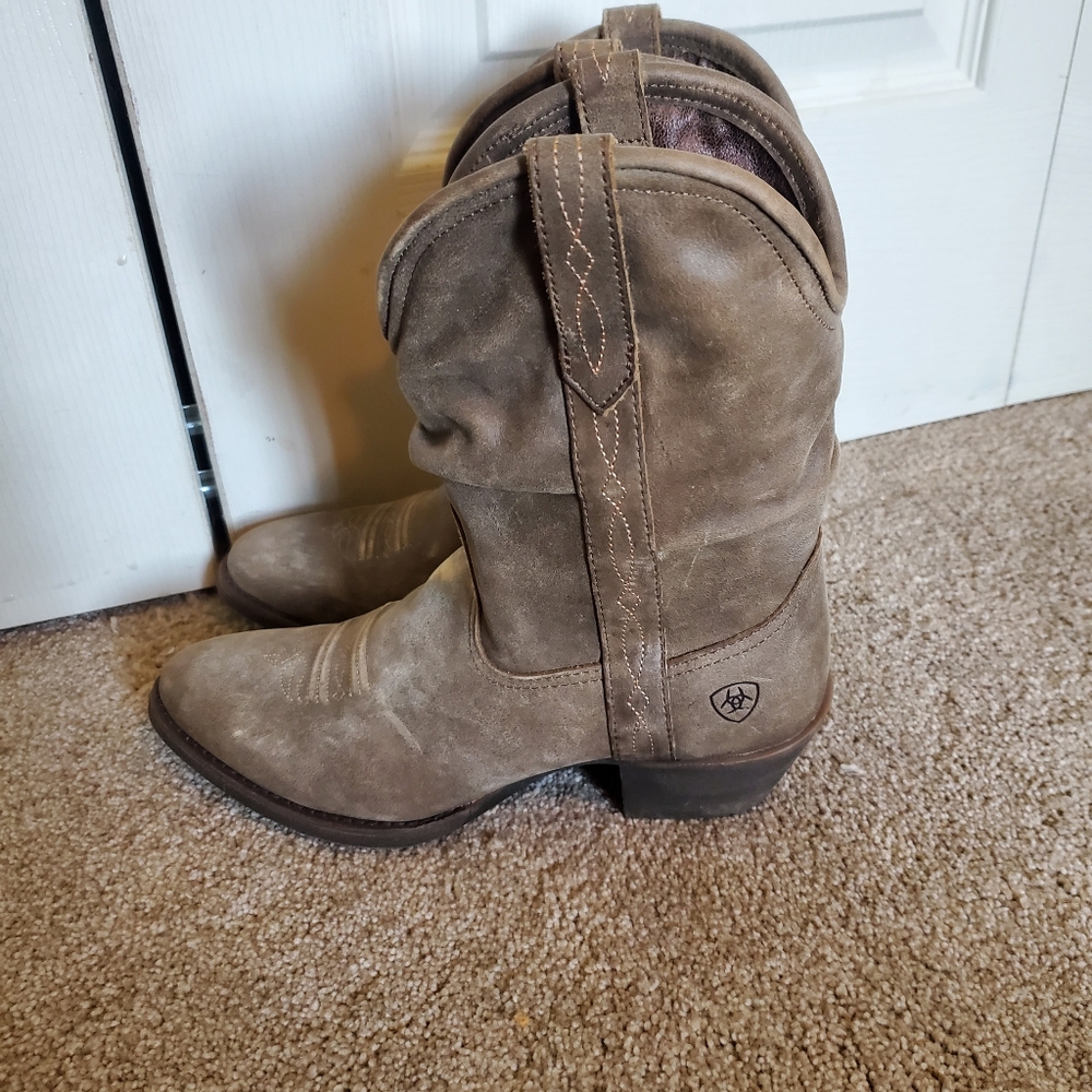Suede booties - Picture 4 of 5